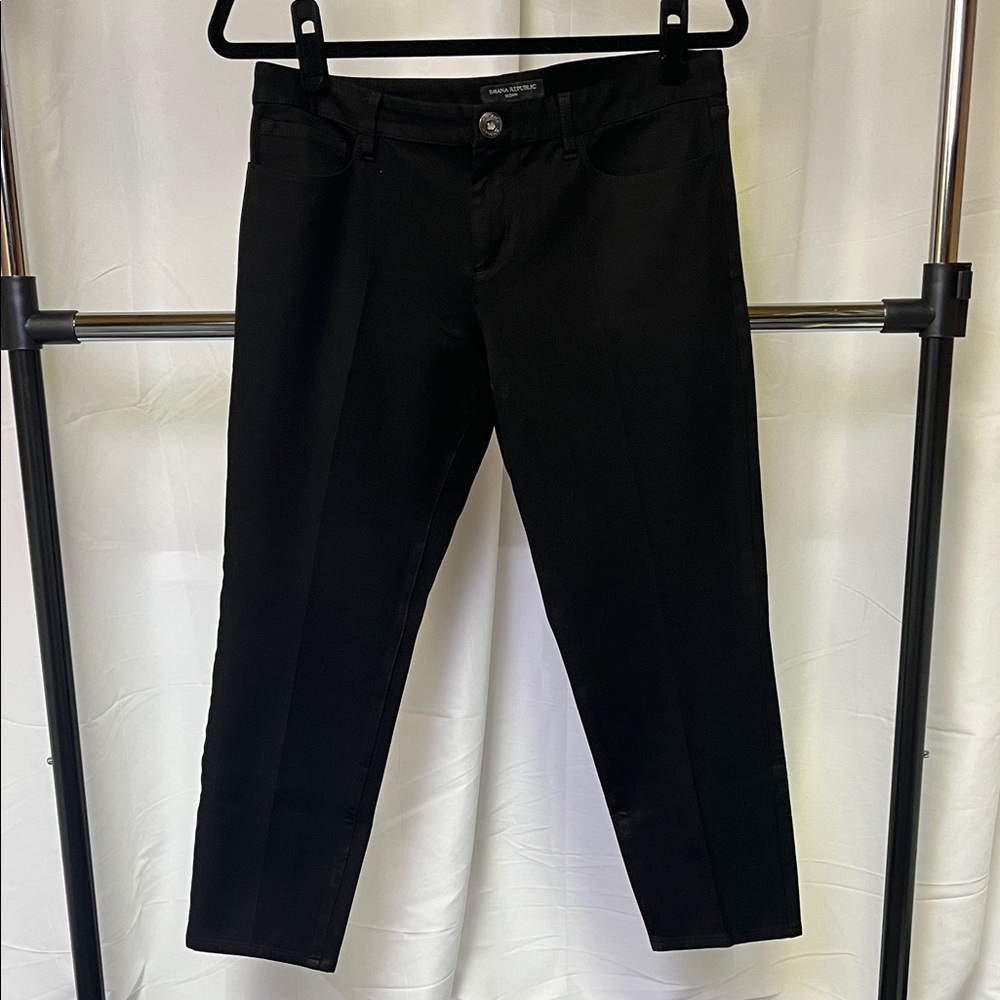 Banana Republic women’s skinny Sloan pant Black Cropped size 10